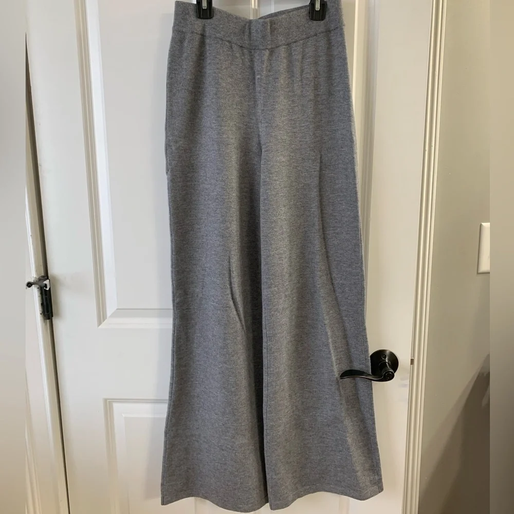 Express Super High Waisted Supersoft Sweater Wide Leg Pant - Picture 5 of 10